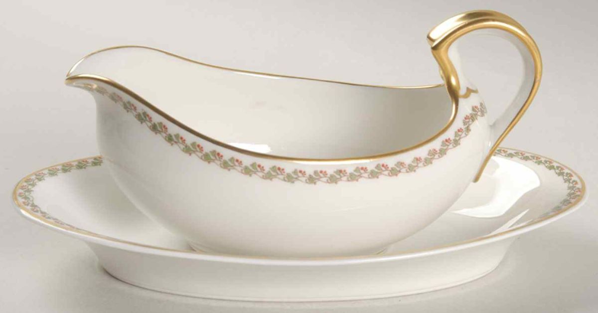 Haviland The Lisbon Gravy Boat